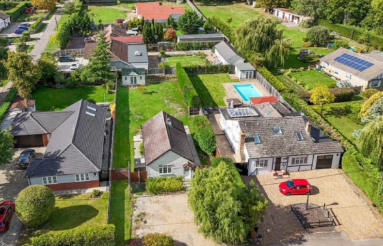 Plot for sale in Brentwood photo